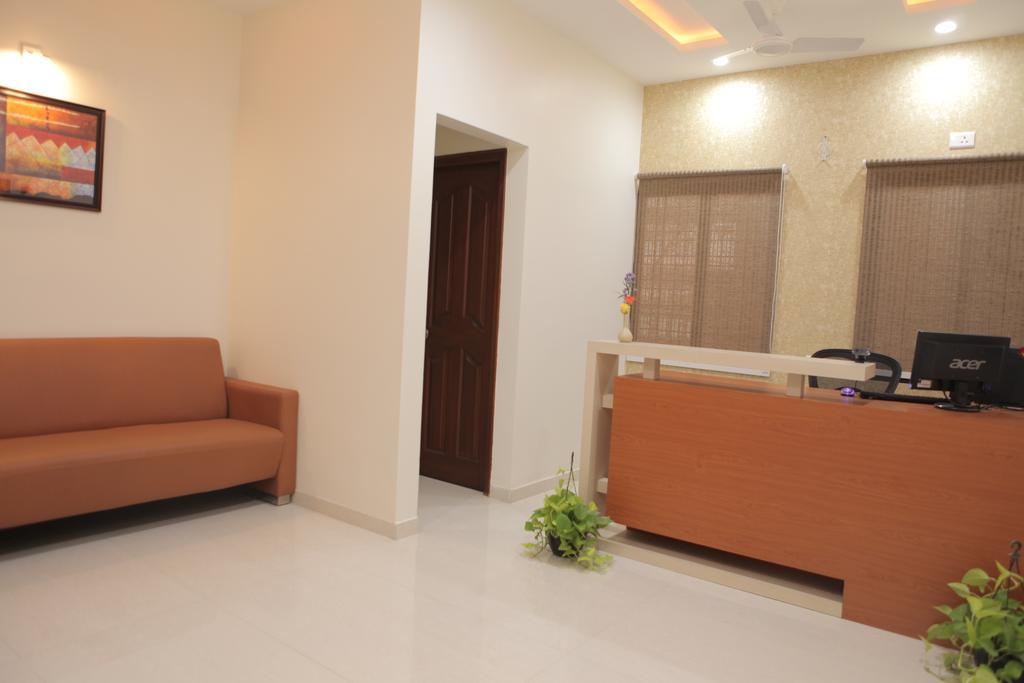 Our Nest Hotel ไฮเดอราบัด ภายนอก รูปภาพ