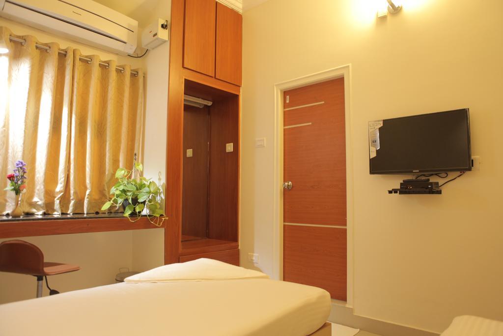 Our Nest Hotel ไฮเดอราบัด ภายนอก รูปภาพ